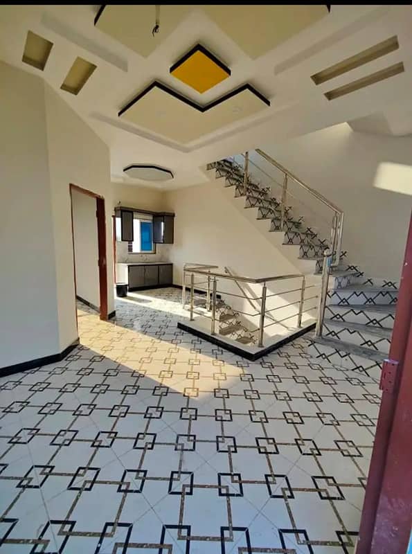 5 Marla double storey House for sale Shalimar colony Multan 0