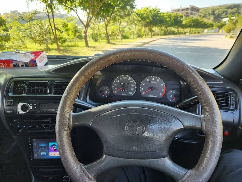 Toyota Corolla 2.0 D 1995 14