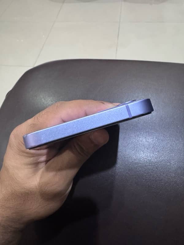 iphone 12 64Gb purple 4