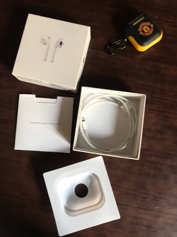 APPLE ORIGINAL AIRPODS (2ND GENERATION) 3