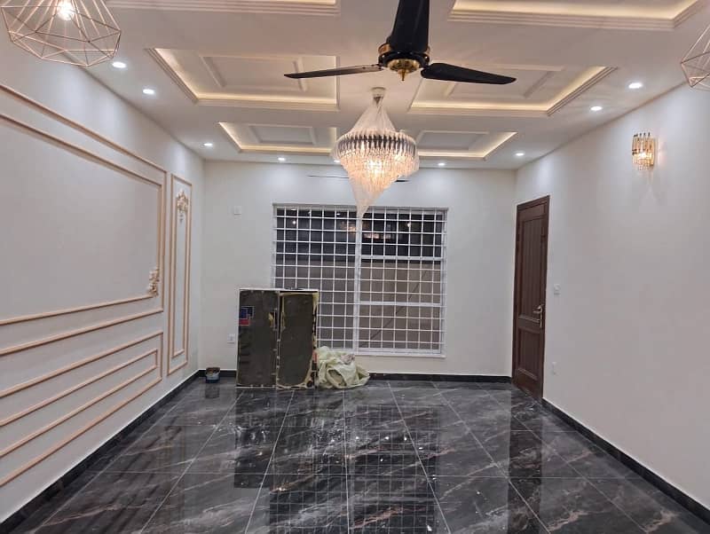 1 Kanal Double Story House Is Available For Sale 7