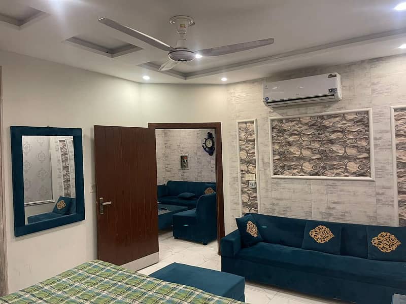 One bedroom VIP apartment for rent for 3to6 hours in bahria town 1