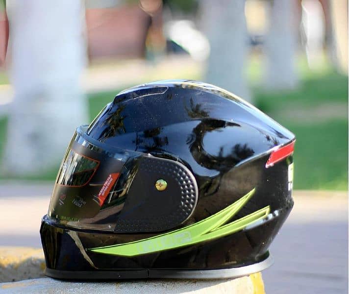 GR 2 Style helmet for bikes 2