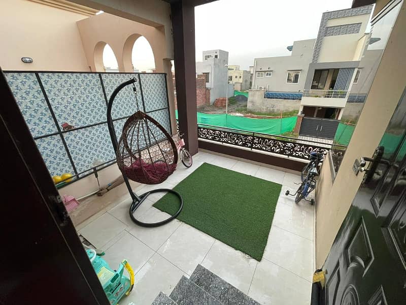 5 MARLA FURNISHED HOUSE FOR SALE WITH SOLAR 6K PRIME LOCATION EASTREN EXTENSION 12