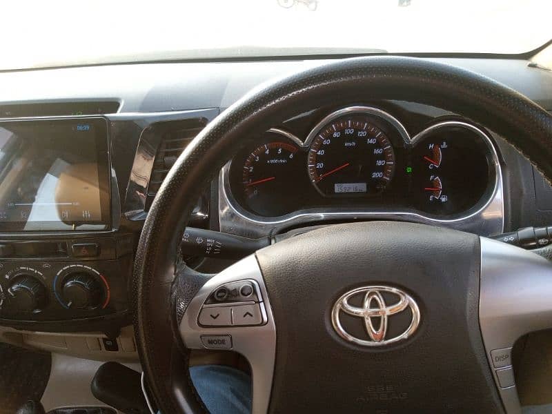 Toyota Hilux 2016 2