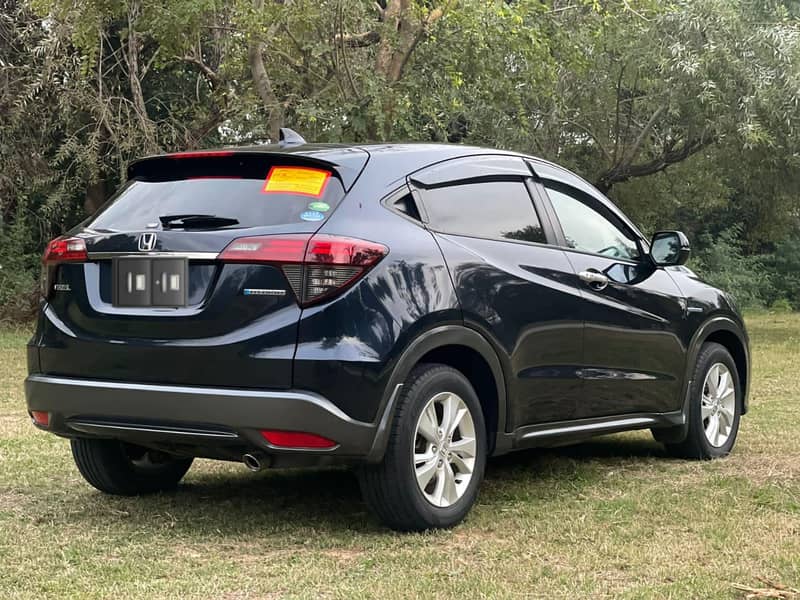 Honda Vezel Hybrid X L Package 2018 1