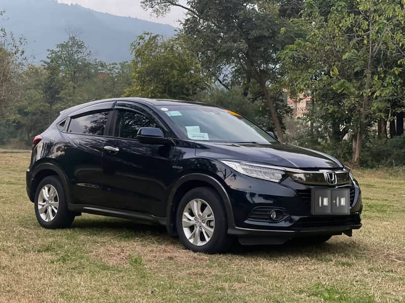 Honda Vezel Hybrid X L Package 2018 2