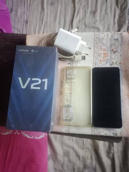 vivo v21 4