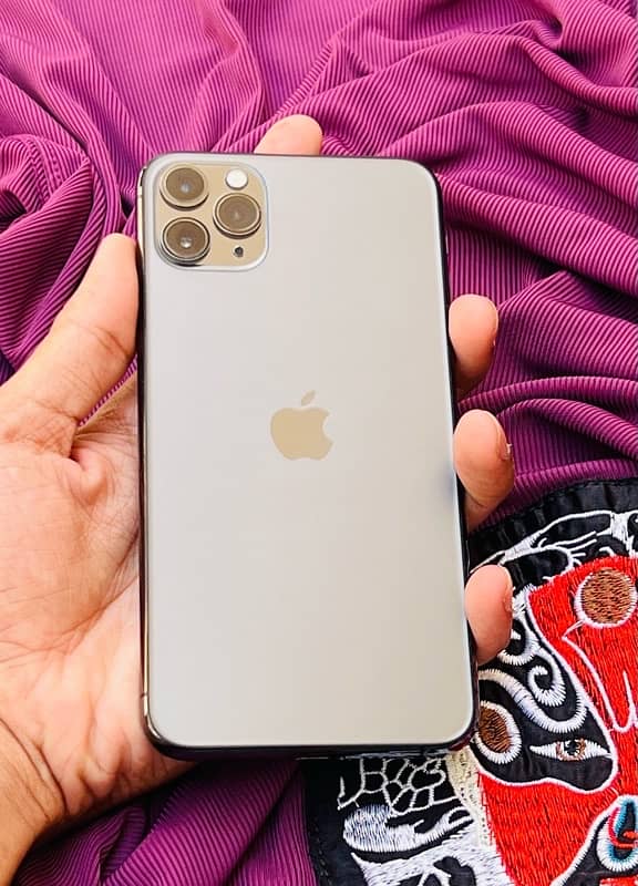 Iphone 11 pro max 8