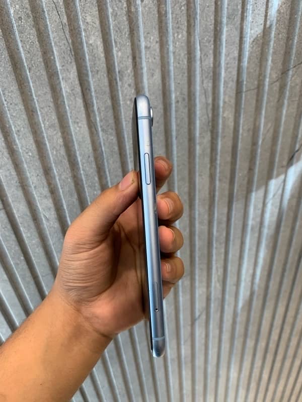 iPhone XR non pta jv 4