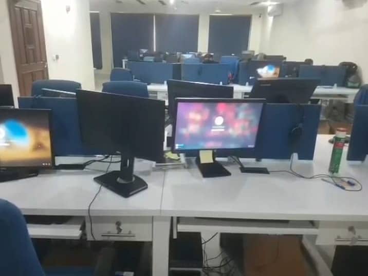 7 Marla 1st Floor Office For Rent In DHA Phase 2,Block Q, Reasonable Price And Suitable Location for Marketing Work Pakistan Punjab Lahore. 1