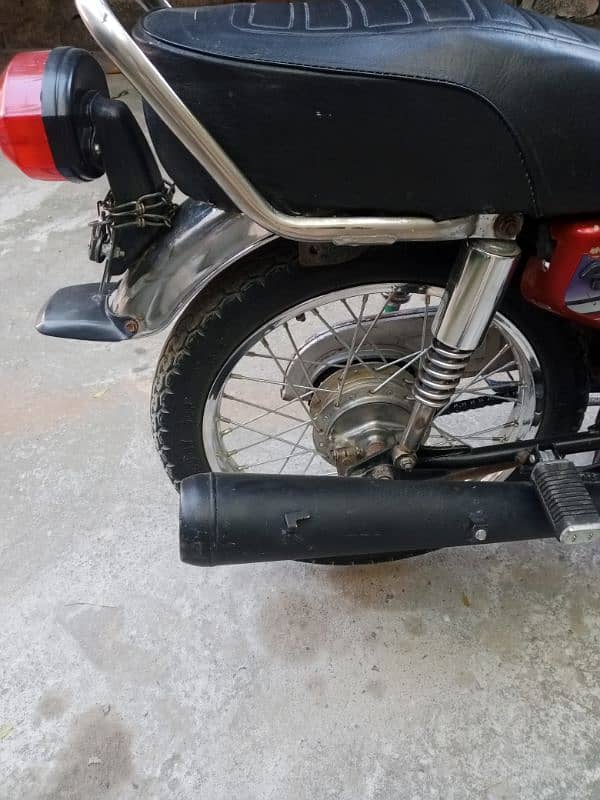 Honda CG 125 Model 2013 genuine condition 2