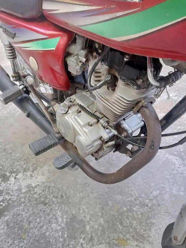 Honda CG 125 Model 2013 genuine condition 3