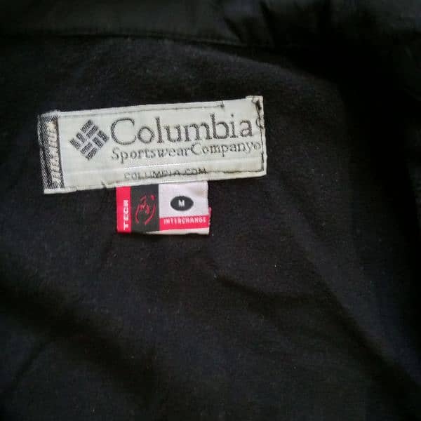 Columbia sportswear company black jacket for Boys size is medium 3