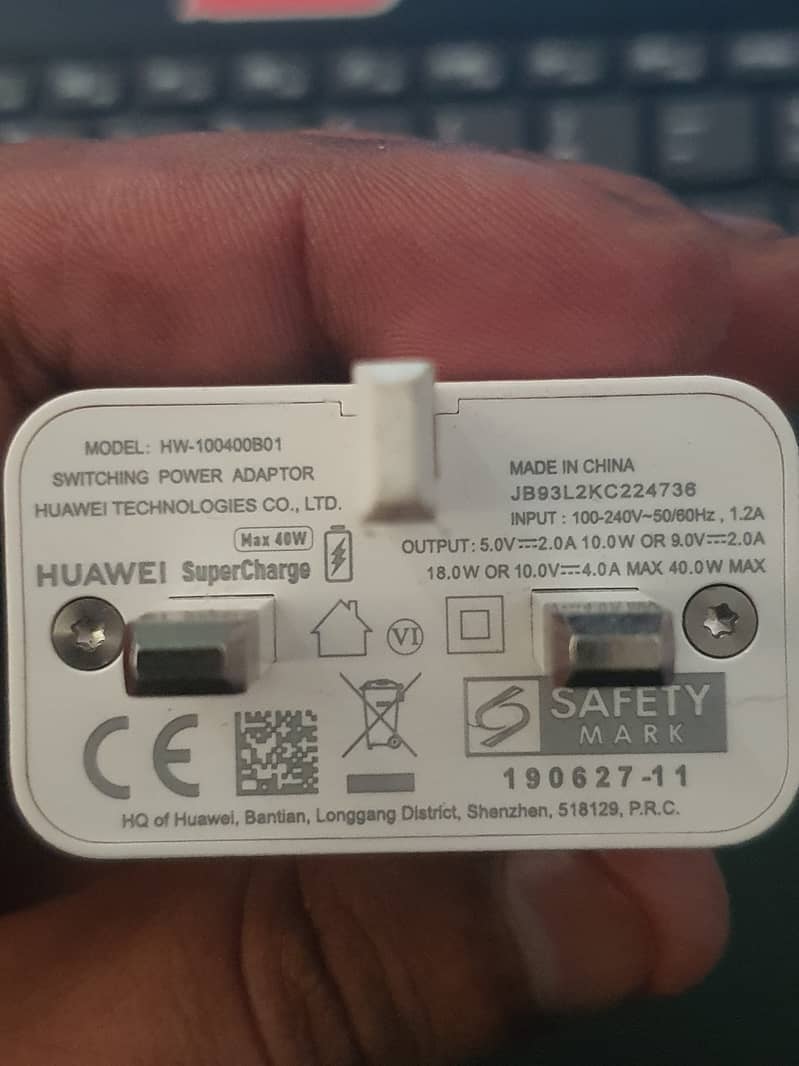 HUAWEI 40W ORIGINAL CHARGER AND CABLE AVAILABLE 1