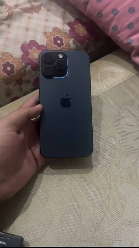 I phone 15 pro max 0