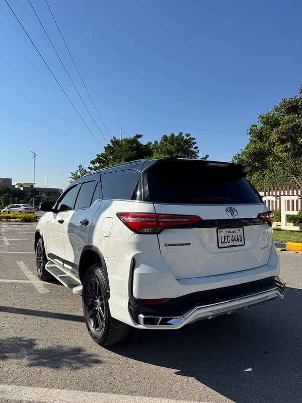 Toyota Fortuner 7