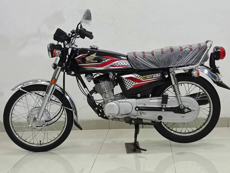 Honda CG 125 2024 4