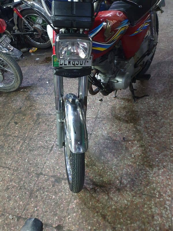 Honda 125 18/16 model 3