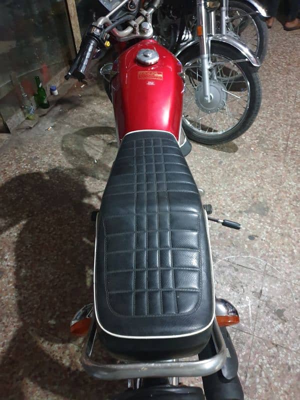 Honda 125 18/16 model 6