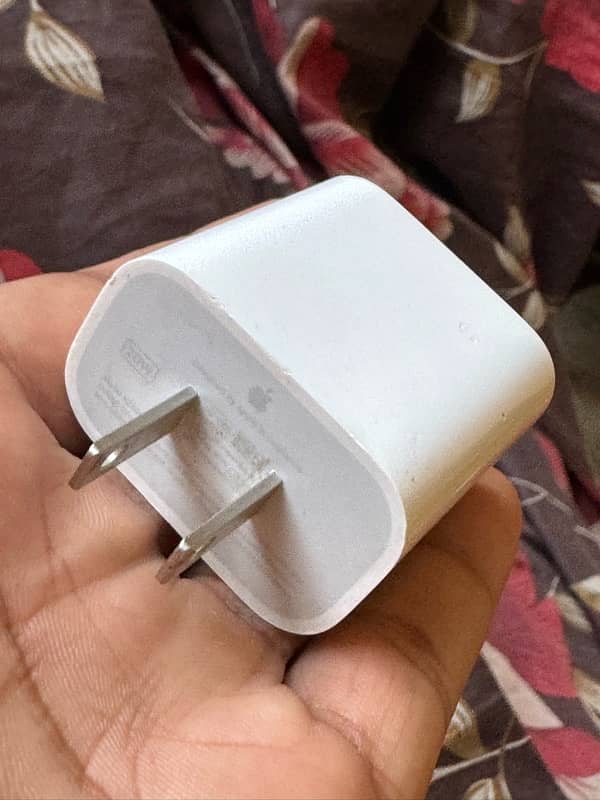 IPhone  original  Adapter  20 w 1