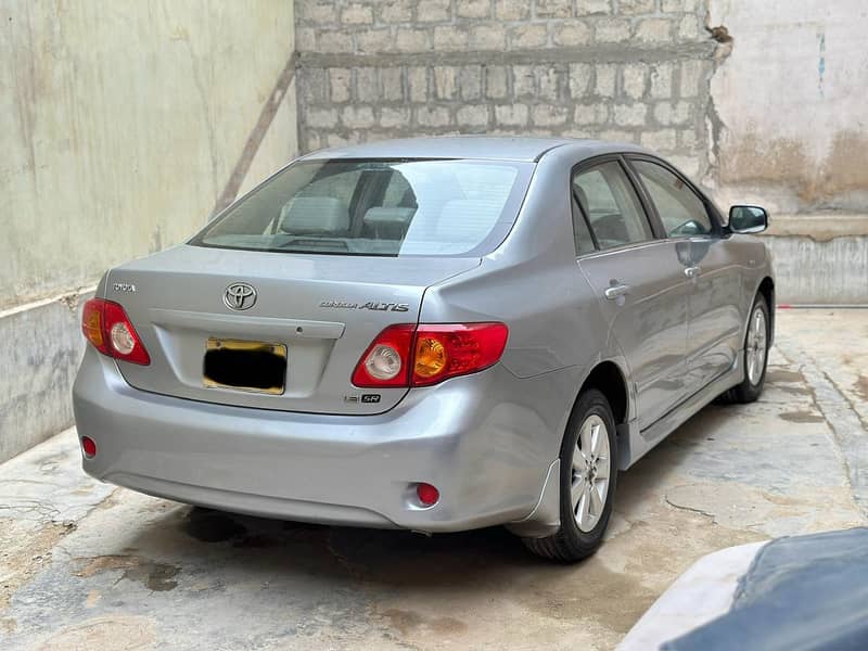 Toyota Corolla Altis 2009 1.8 SR 9