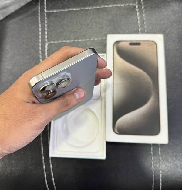 IPHONE 15 PRO MAX 256GB HK PTA APPROVED 4