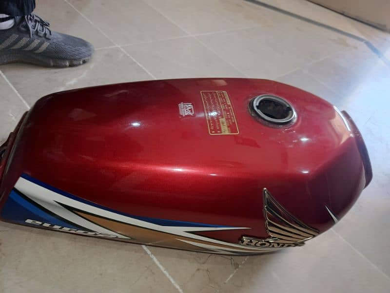 125 2020 model fuel tank 2