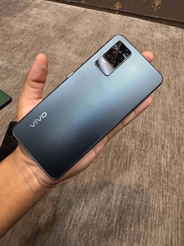 Vivo v21e 6