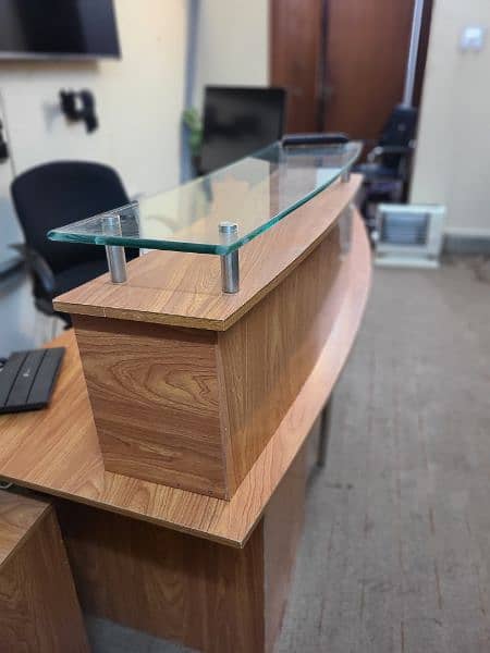 Stylish & Attractive Reception Table Desk Counter 0