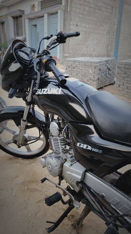 2017 Suzuki 110 in Excellent condition 1