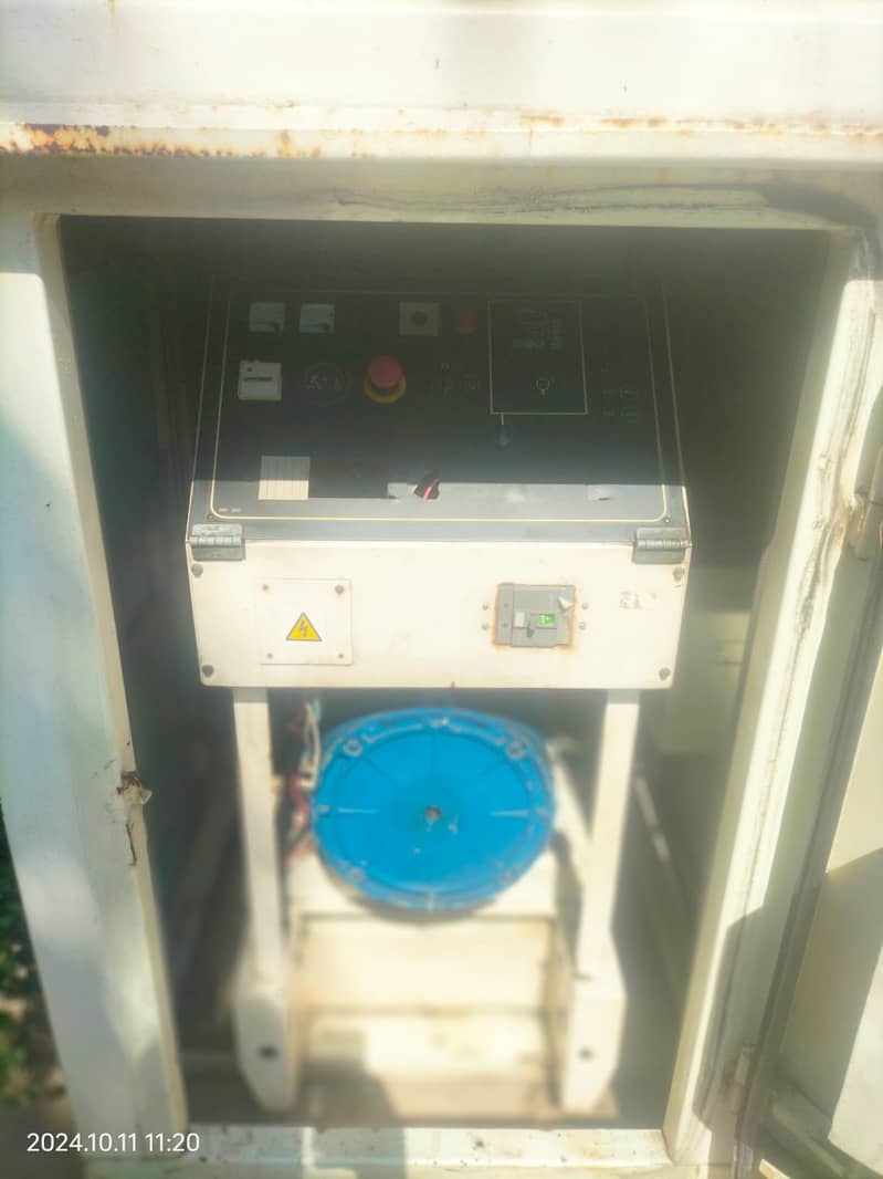 Generator perkin 20 KVA UK 3