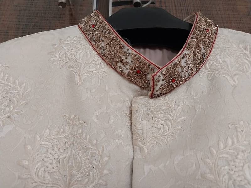 Very elegant Branded Sherwani with light Embroidery and New condition 6