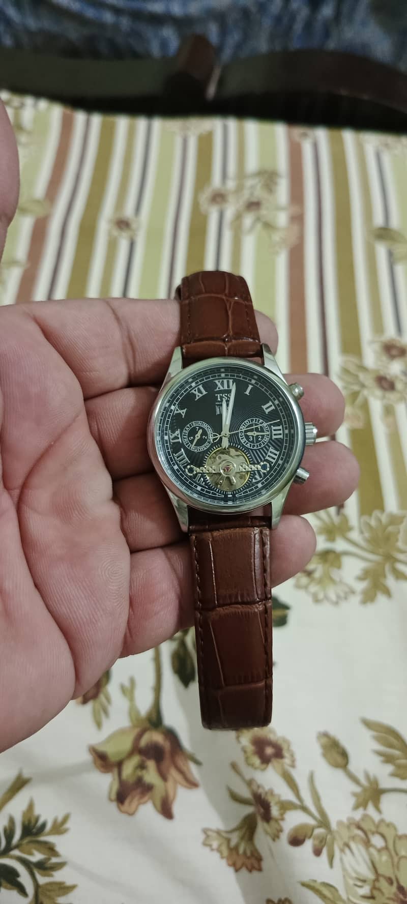 Man's watch for sial 4