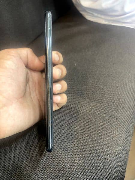 ONE PLUS 8 5G 8/128 GB BLACK COLOR  contact only Whatsapp 03124250376 3