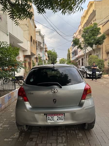 Toyota Vitz 2009 3