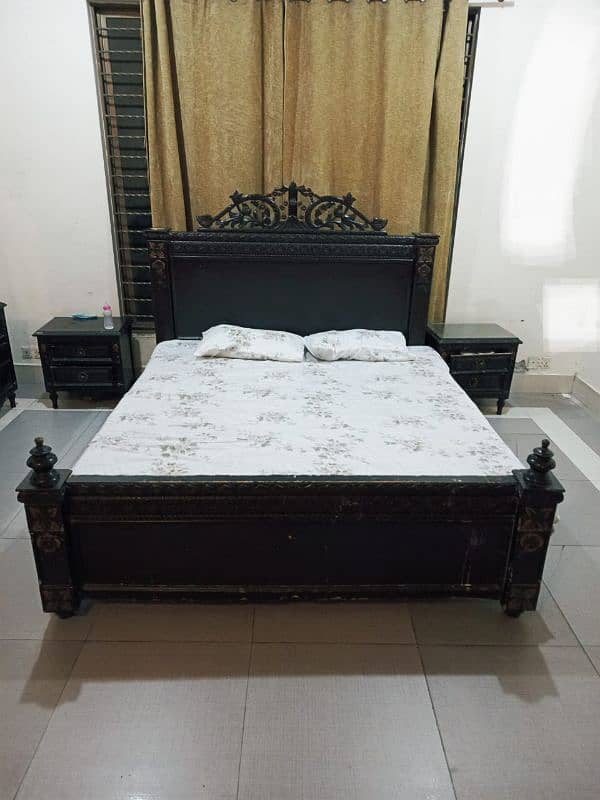 king size Bed sat Sale 0