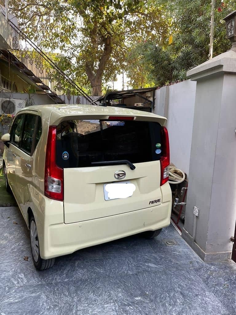 Family Used Daihatsu Move Registered 2022 1