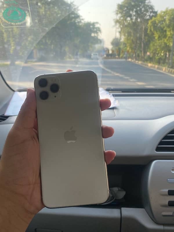 iPhone 11 Pro Max PTA 4