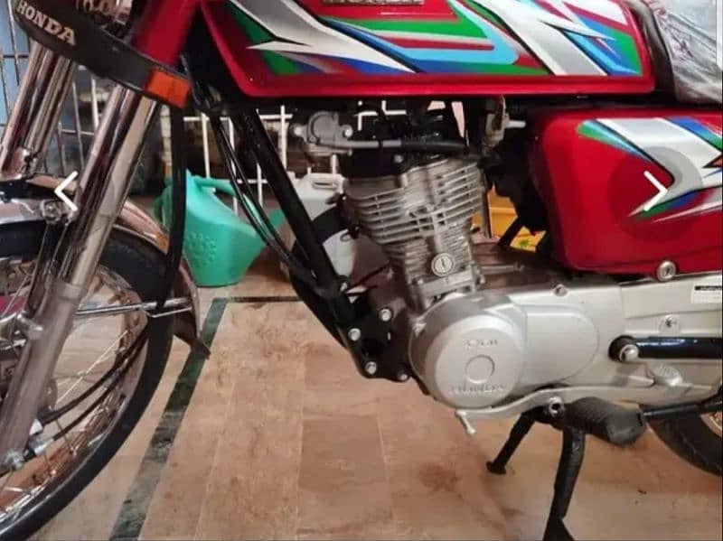 Honda CG 125 2023 ( 8 month) Karachi No 3