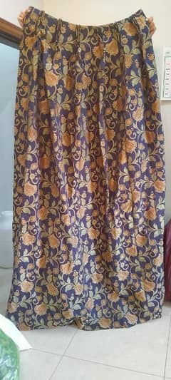 Set of 4 Elegant Curtains (Pardey)