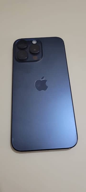 iPhone 15 Pro Max 256GB 3