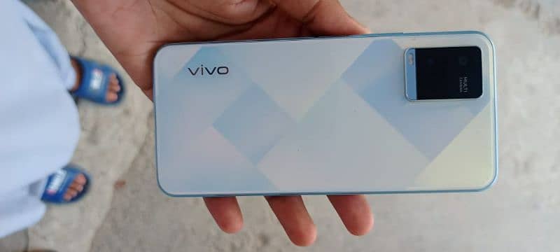 Vivo y21 0