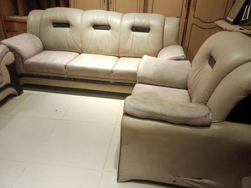 slightly used leather sofa set 3 2 1 seater 2