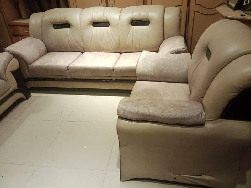 slightly used leather sofa set 3 2 1 seater 5