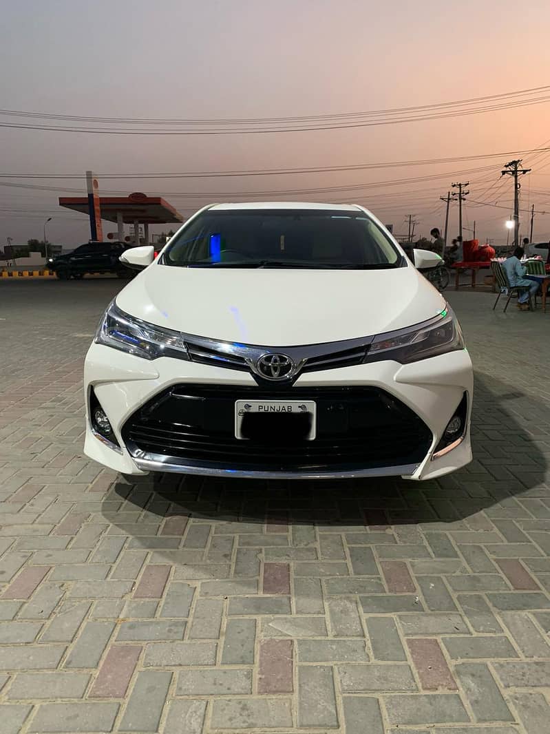 Toyota Altis Grande X CVT-i 1.8 Beige Interior 2022 1