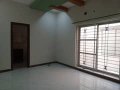 Lower Portion Of 10 Marla For Rent In Gulbahar Block Bahria Town