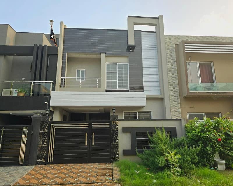 5 Marla House for Sale in Paragon City Block wood 0