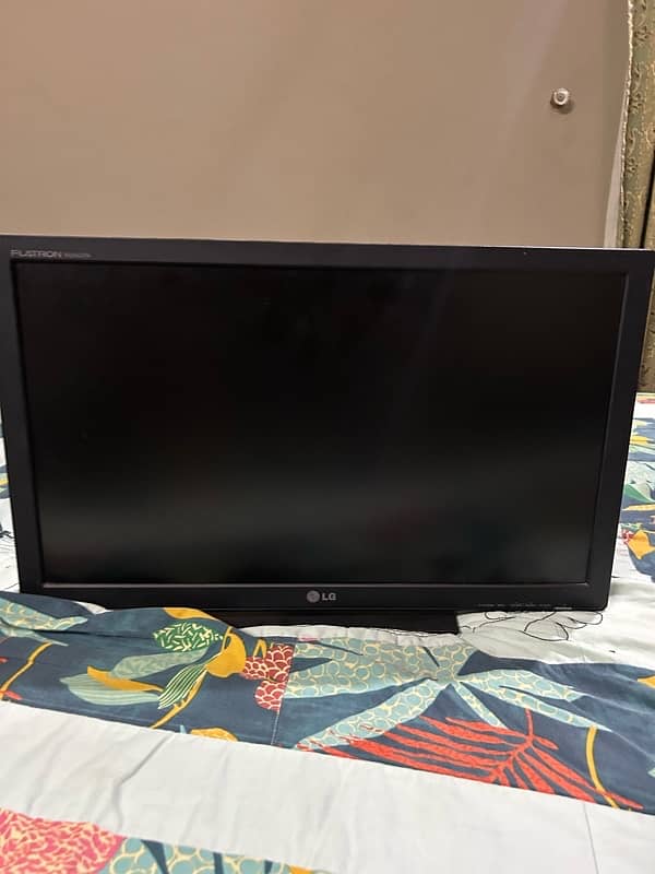 LG Branded Led with ibuilt speakers 24 inch 4