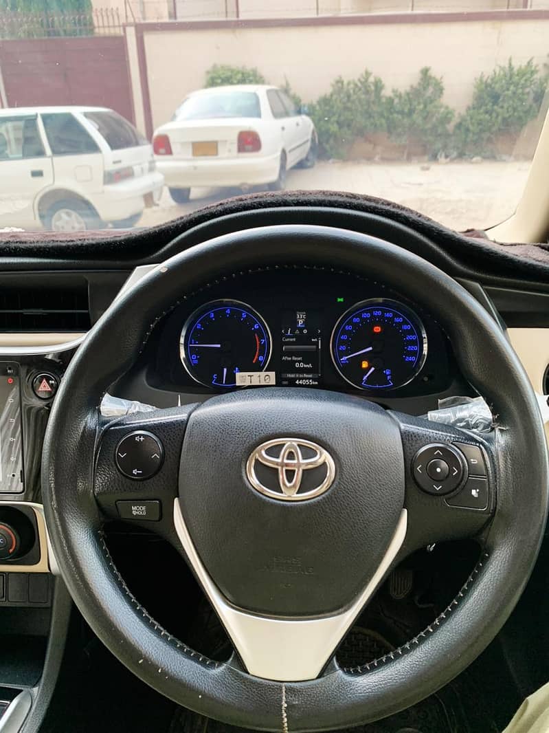 Toyota Corolla Altis 2020 6